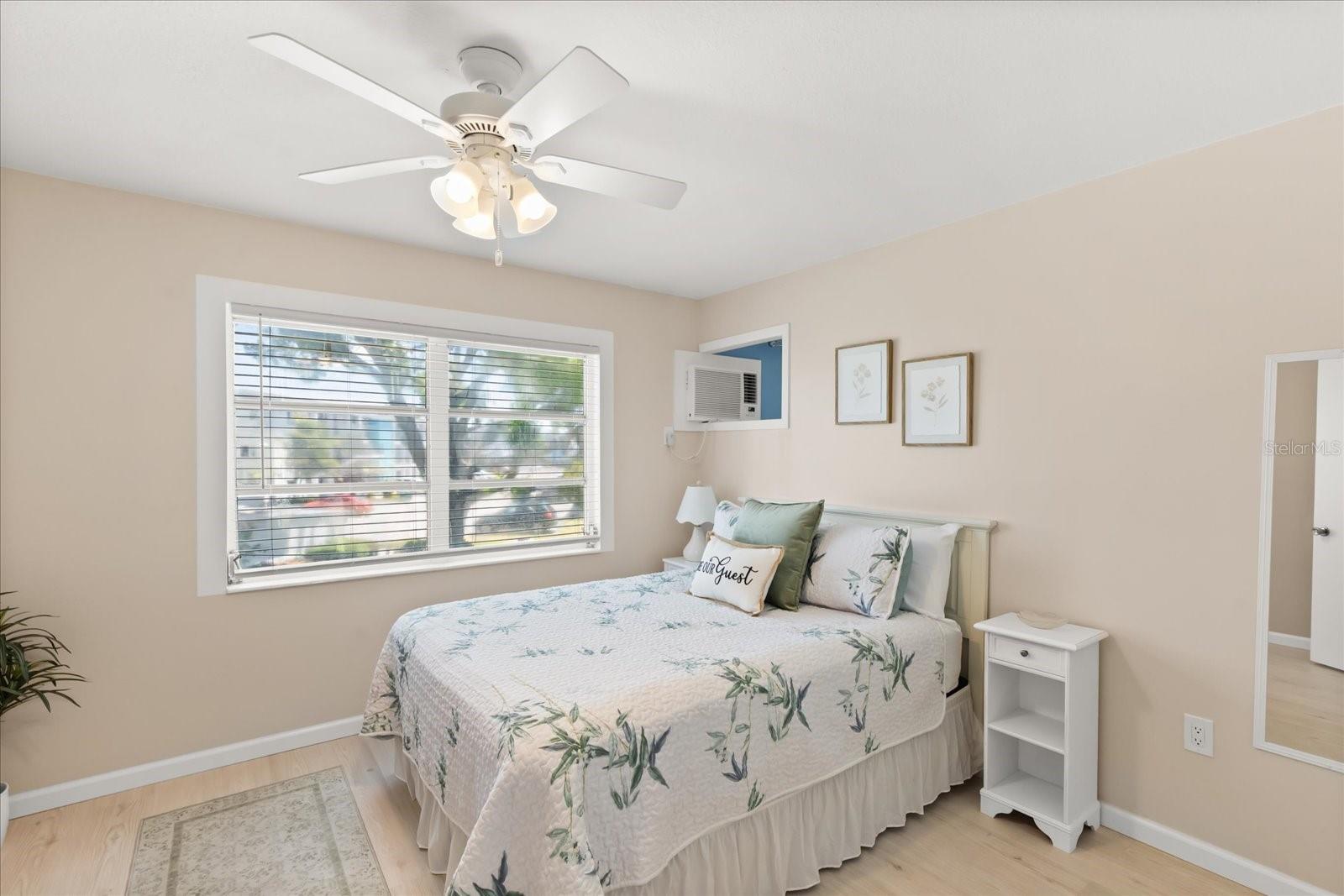 THE FOURTH BAYSHORE - Residential