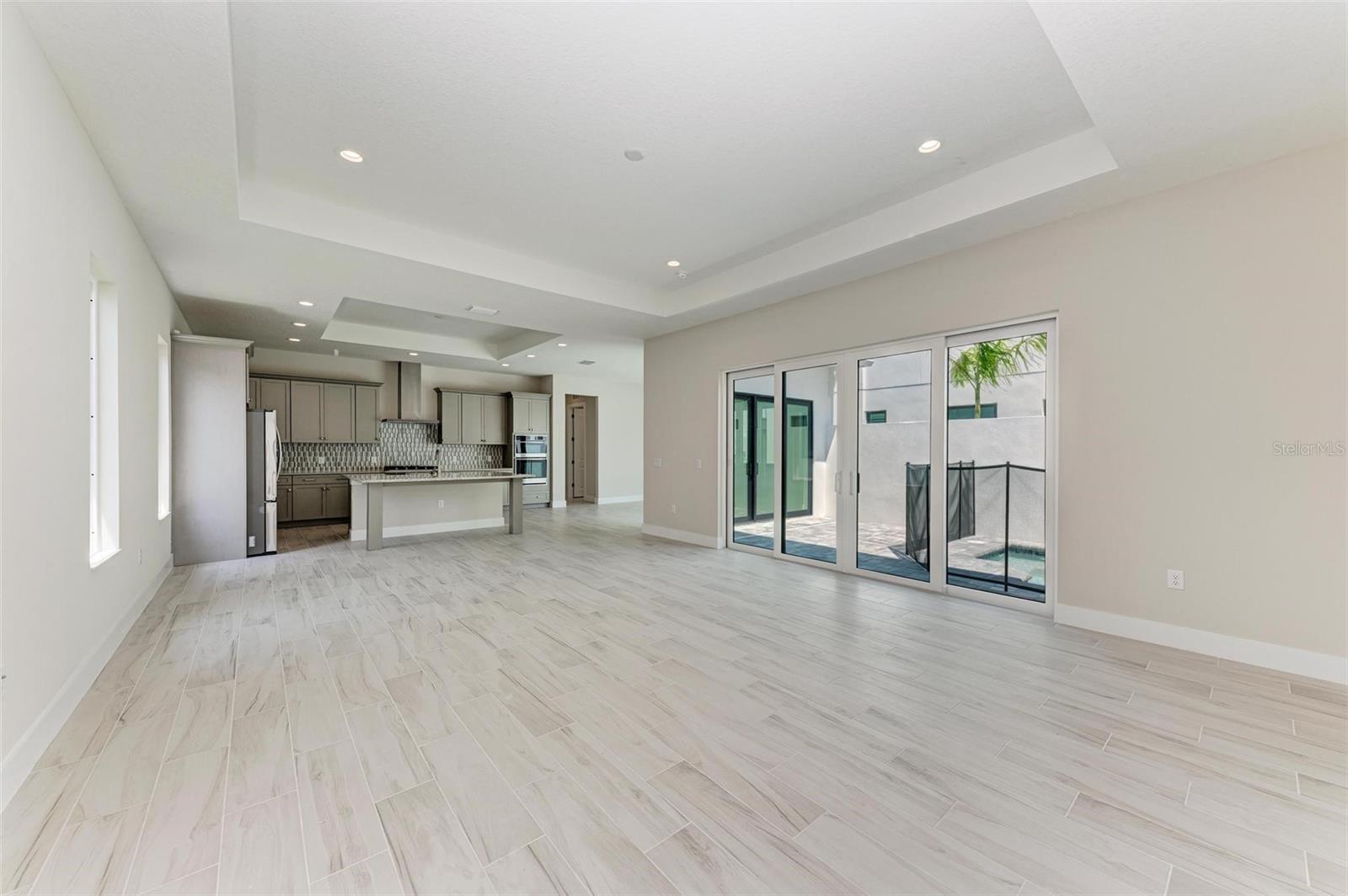 6028 CAT CLAW LANE