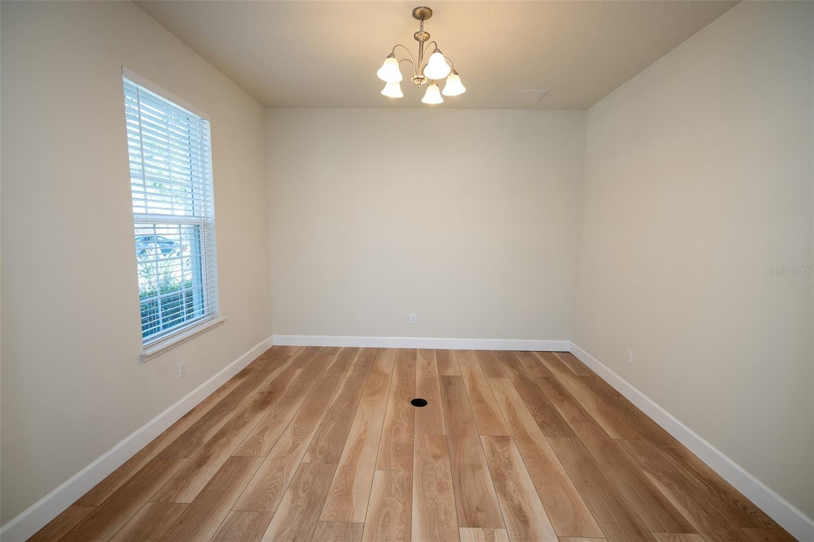 12077 ULETA LANE