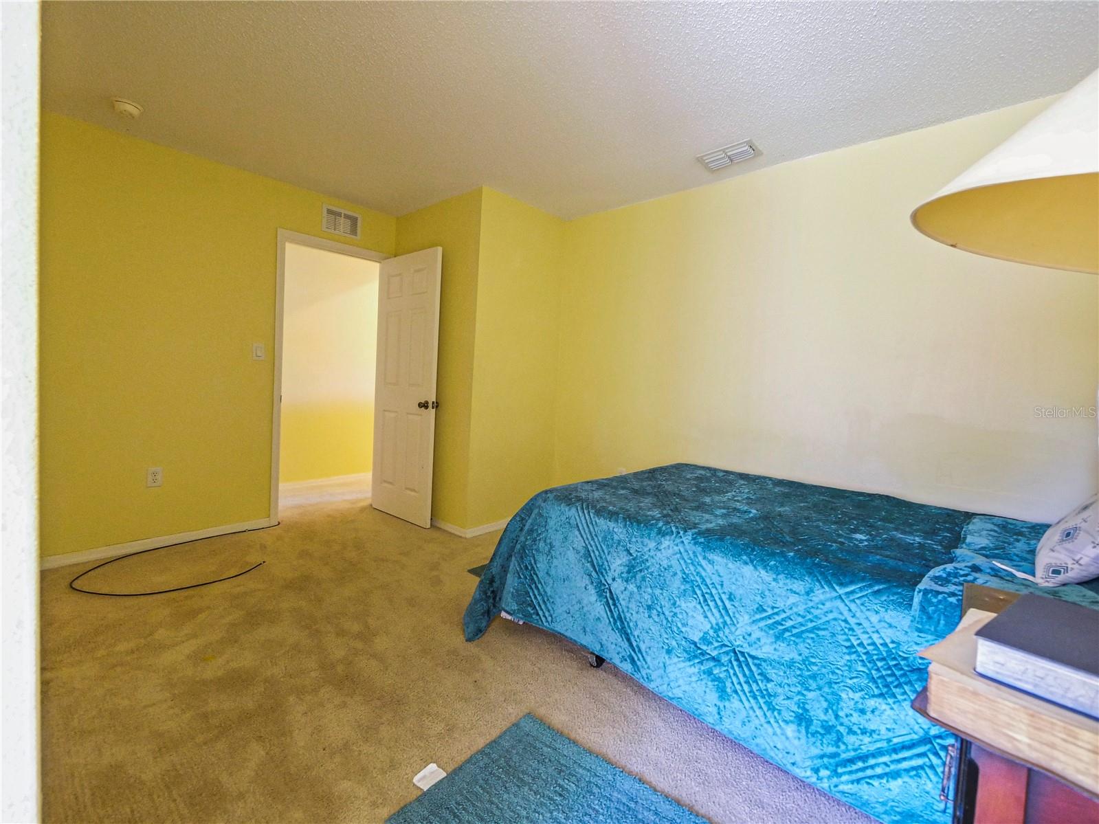 MERRITT COURT TWNHMS - Residential