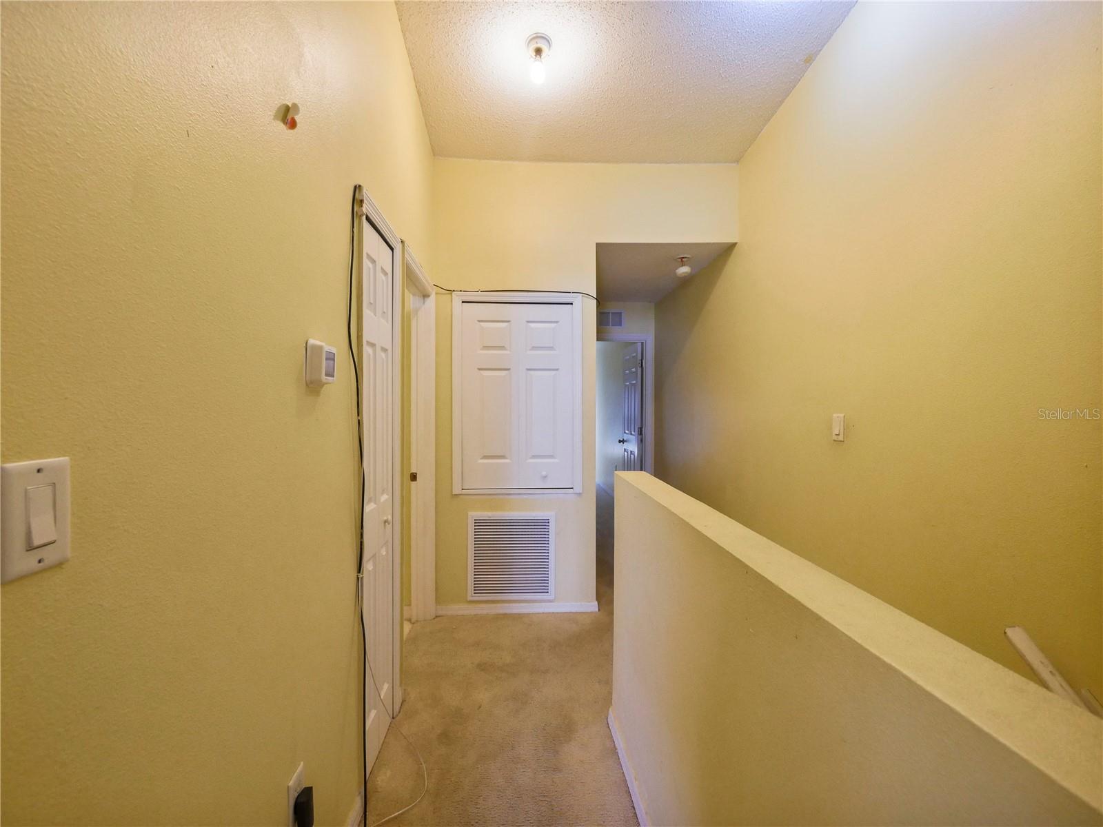 MERRITT COURT TWNHMS - Residential