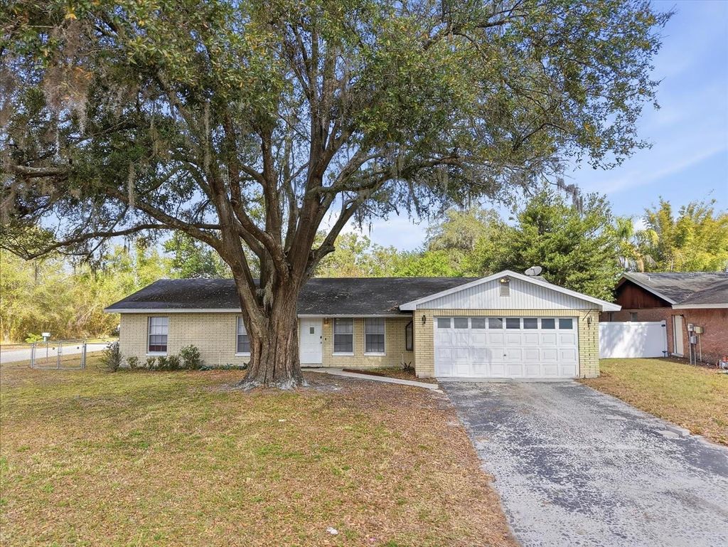Photo of 20621 Arthur Court, Lutz, FL 33558 (MLS # TB8468955)