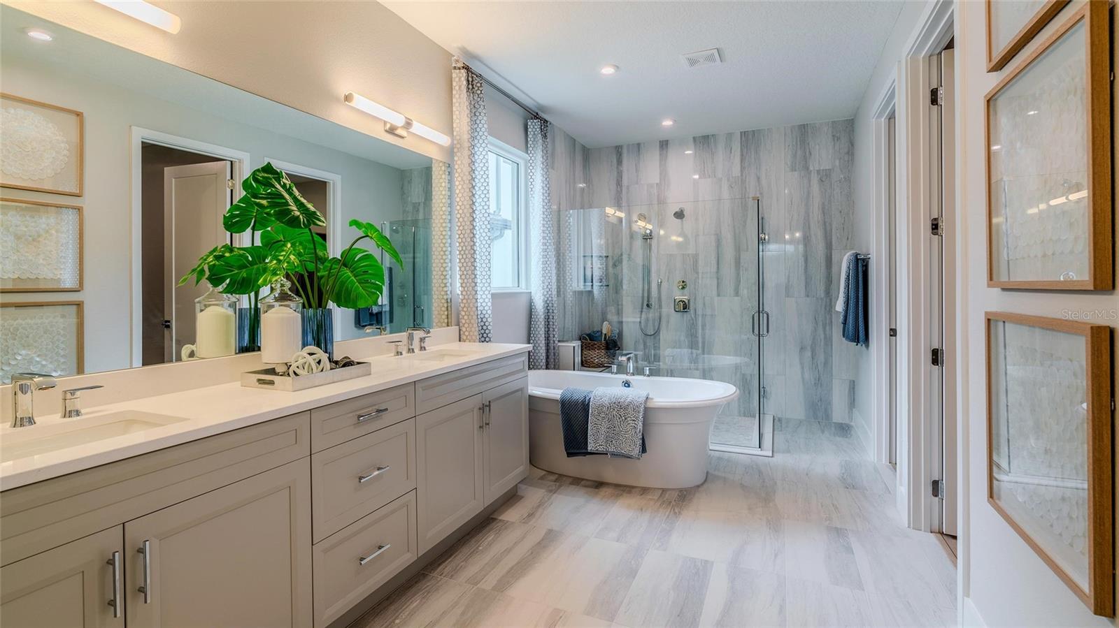 CRESSWIND DELAND - Residential