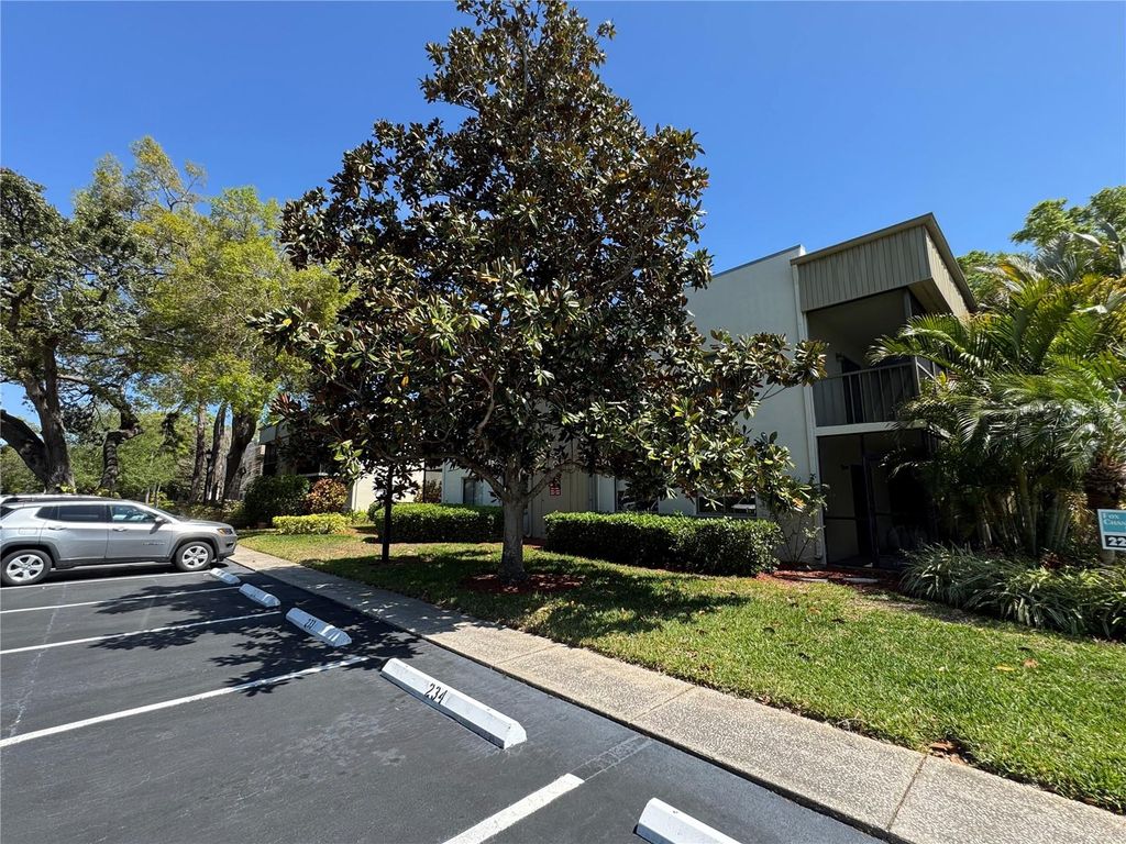 Photo of 3300 Fox Chase Circle N #229, Palm Harbor, FL 34683 (MLS # TB8440998)