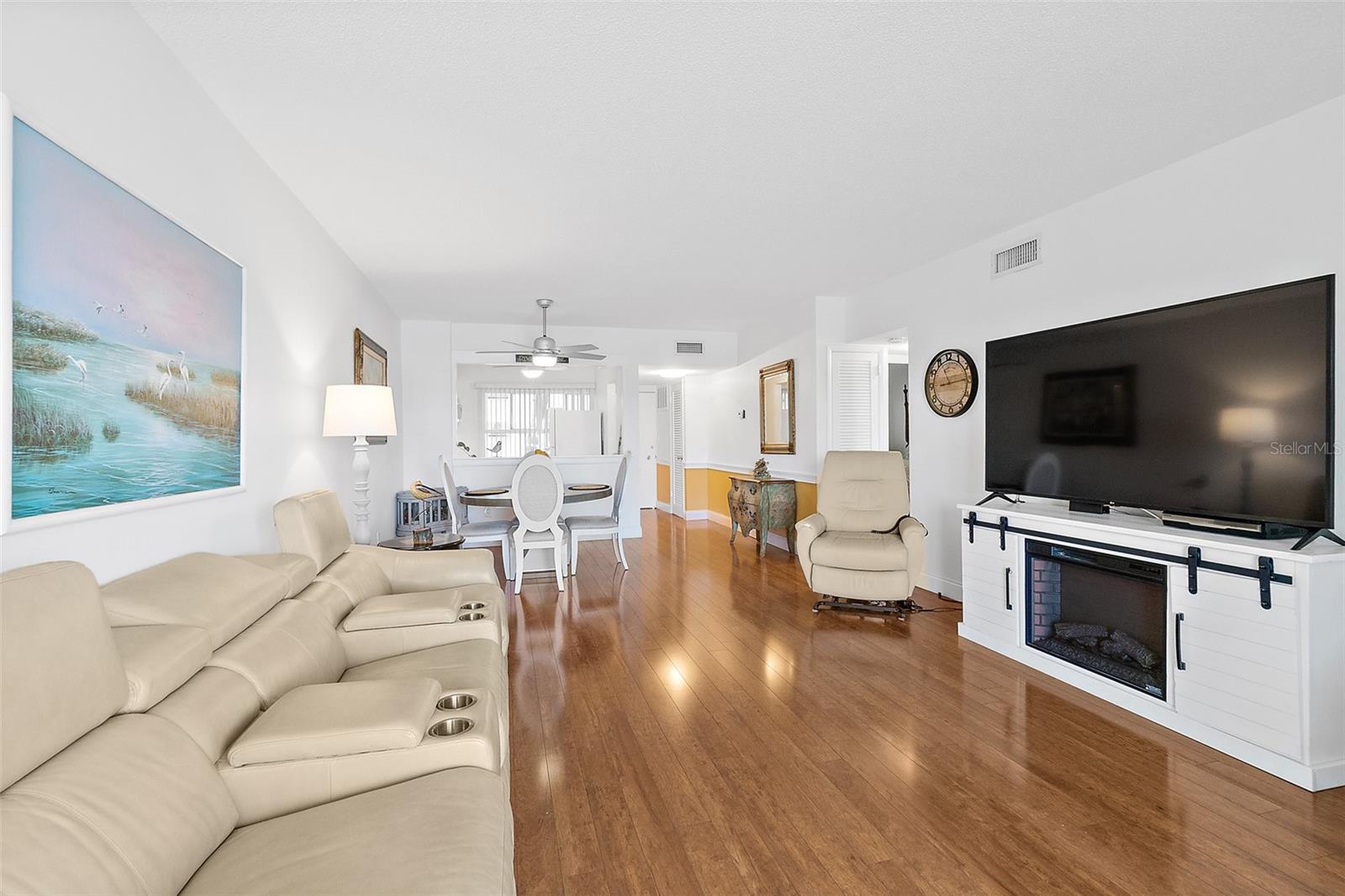 RIVER HOUSE - Residential