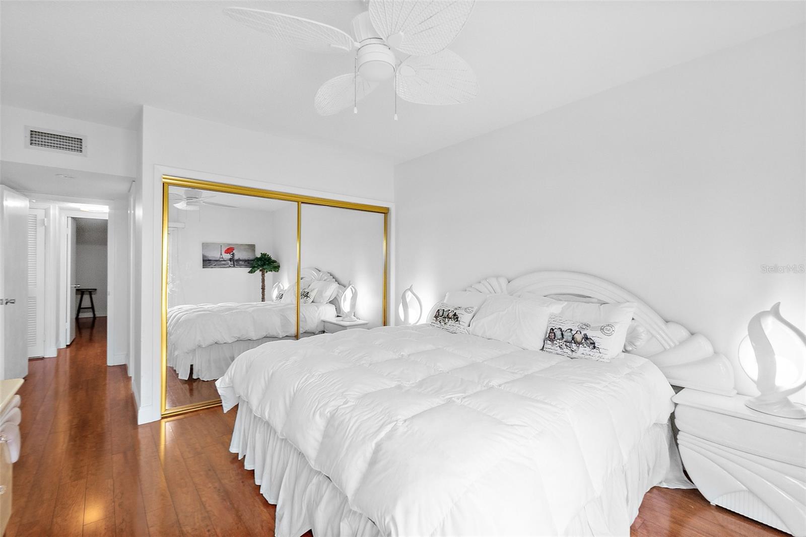 RIVER HOUSE - Residential