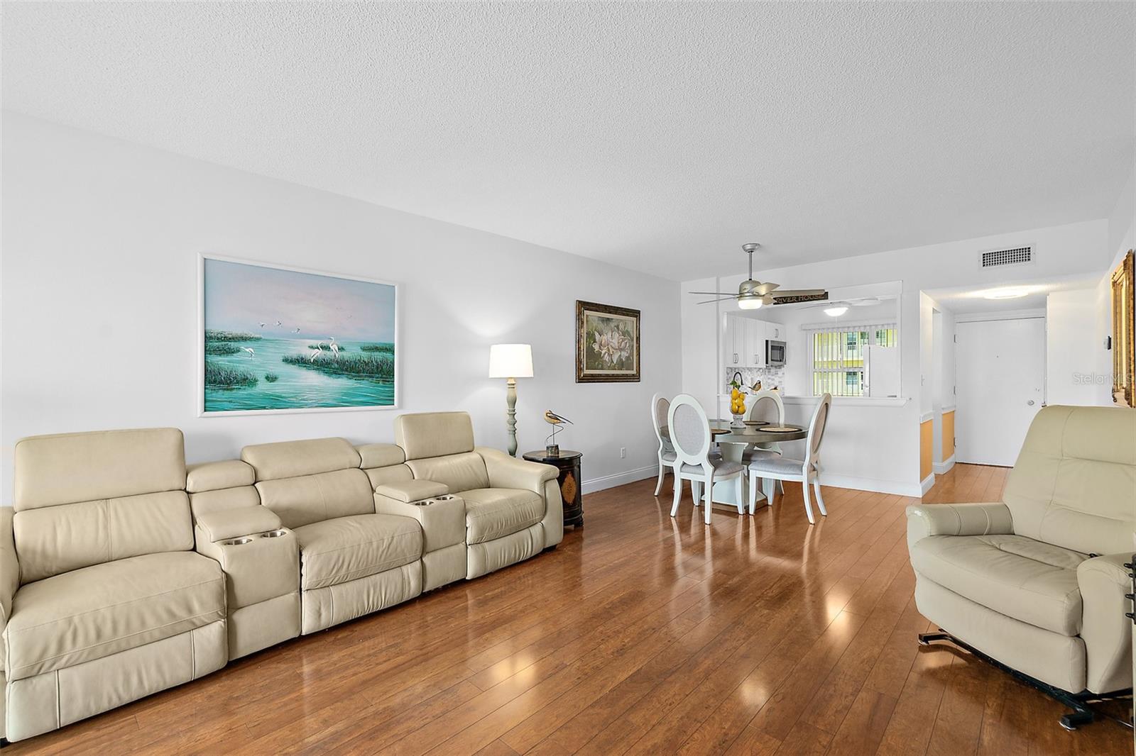 RIVER HOUSE - Residential