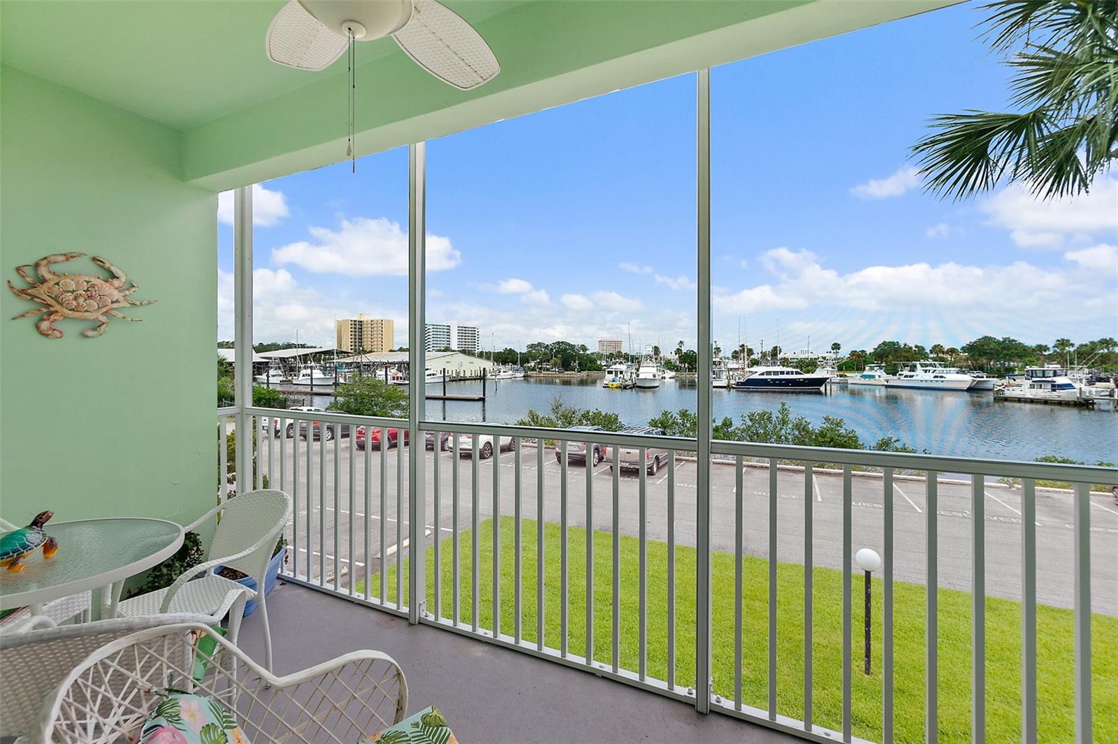 RIVER HOUSE - Residential