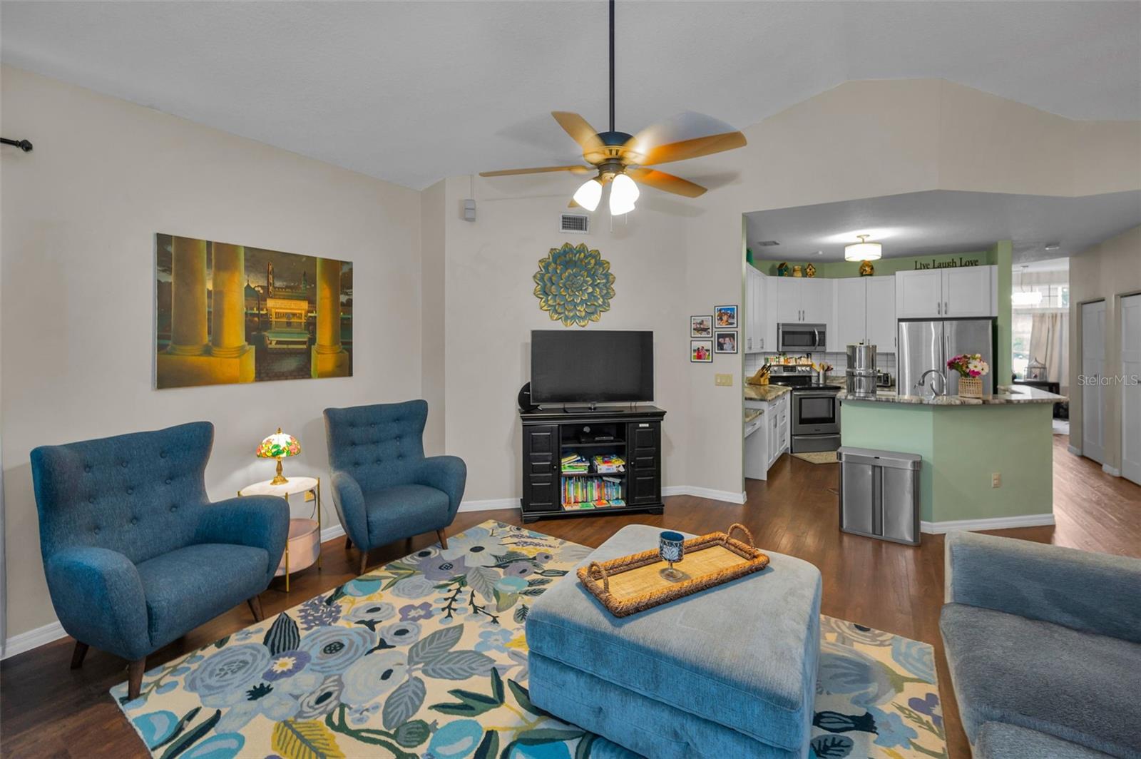 SIENNA WOODS - Residential