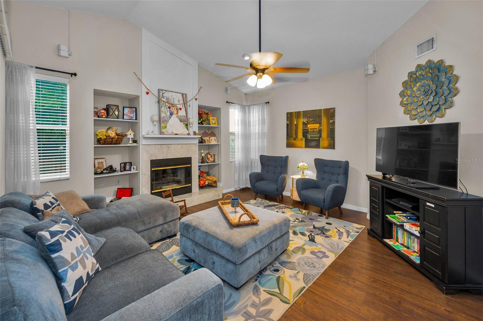 SIENNA WOODS - Residential