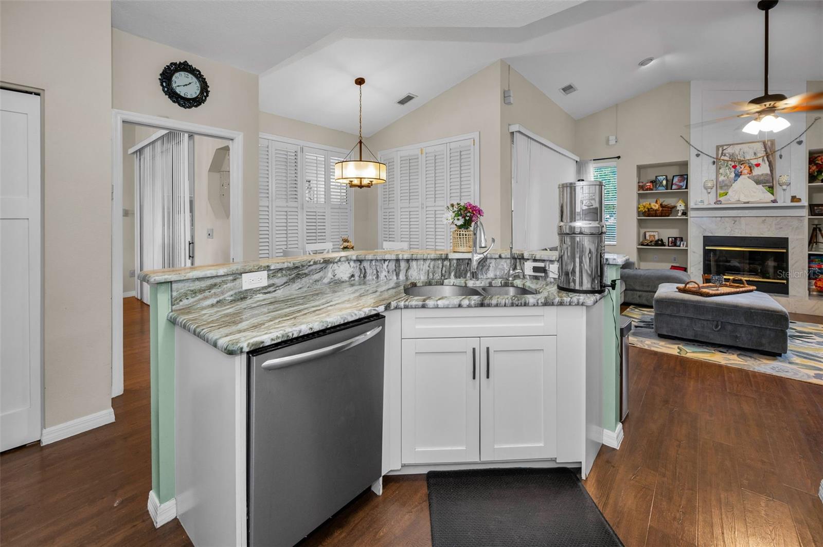 SIENNA WOODS - Residential