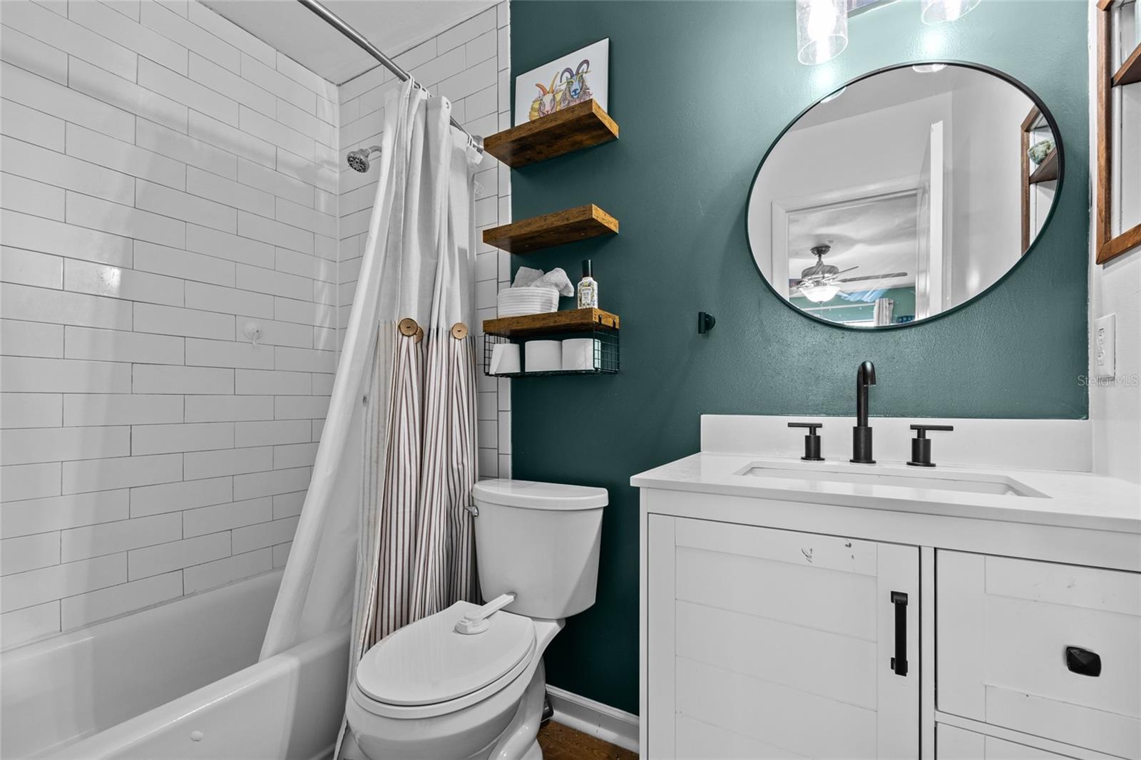 GAINESVILLE TOWN OF PINE PARK - Residential