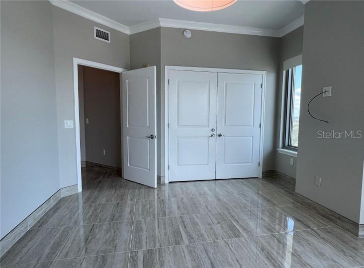 TOWERS OF CHANNELSIDE CONDOMIN - Residential Lease