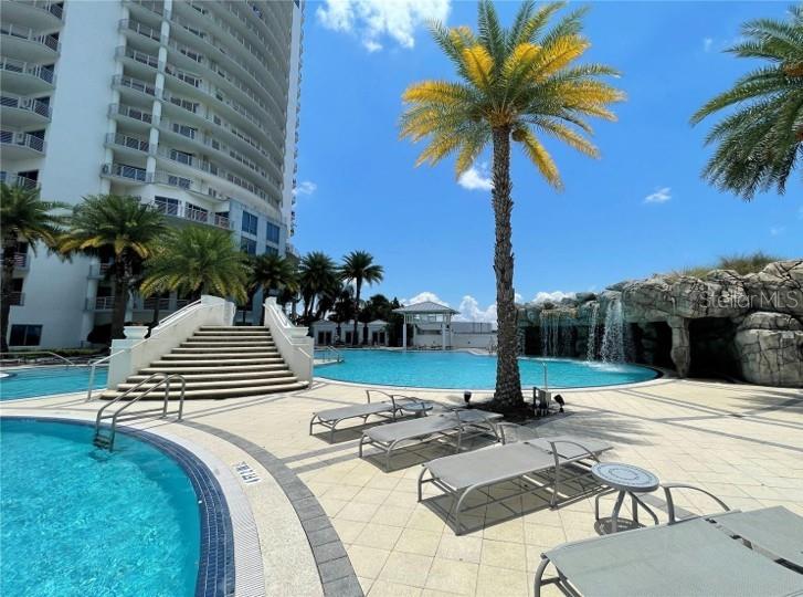 TOWERS OF CHANNELSIDE CONDOMIN - Residential Lease
