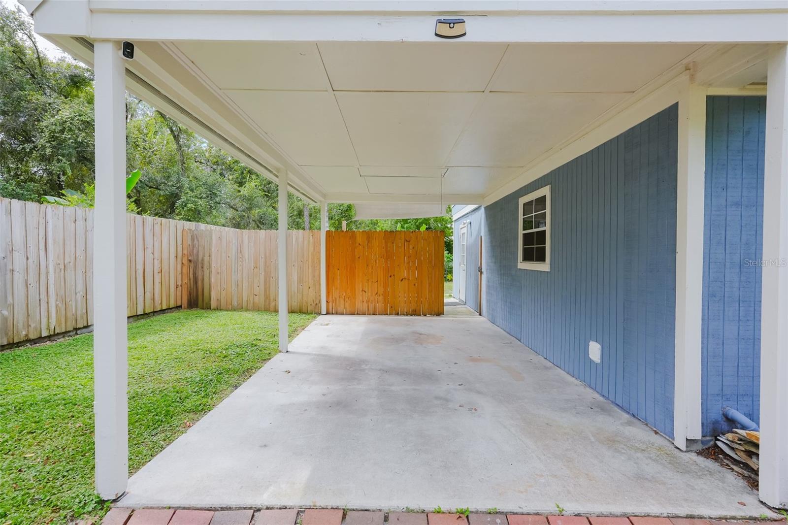 16606 FOREST PARK DRIVE