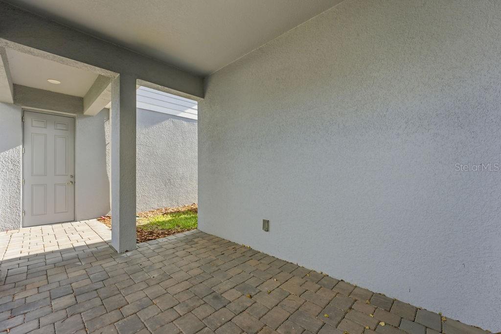 ISLES/LK NONA PH 3A - Residential Lease