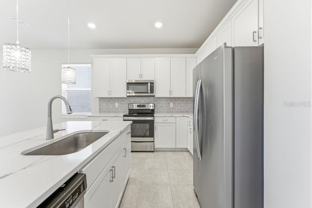 ISLES/LK NONA PH 3A - Residential Lease