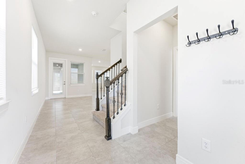 ISLES/LK NONA PH 3A - Residential Lease