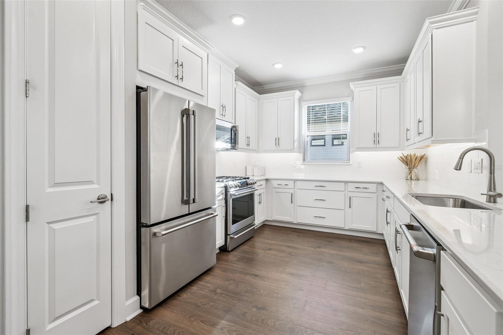 ESPLANADE/WIREGRASS RANCH PH - Residential