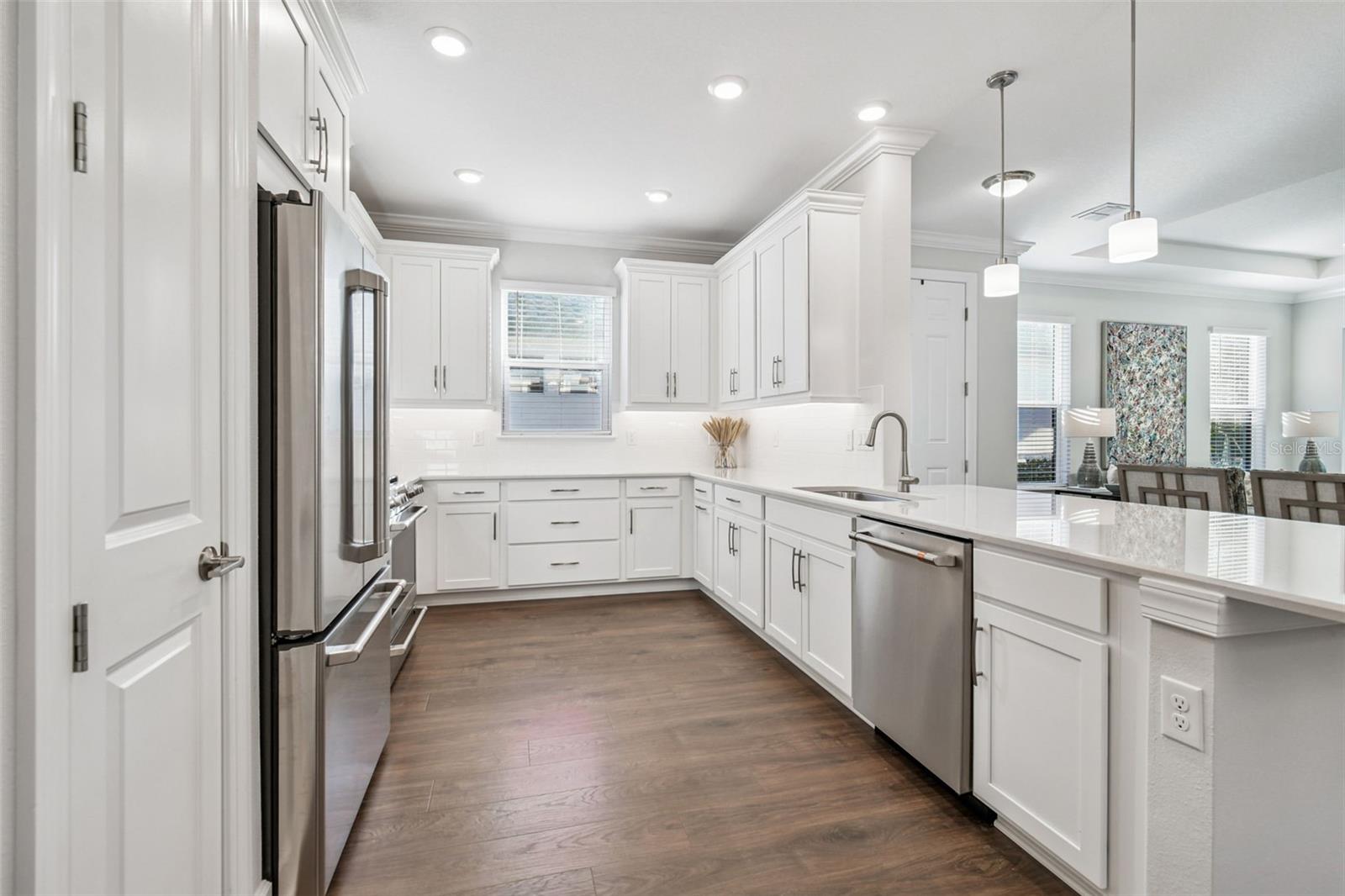 ESPLANADE/WIREGRASS RANCH PH - Residential