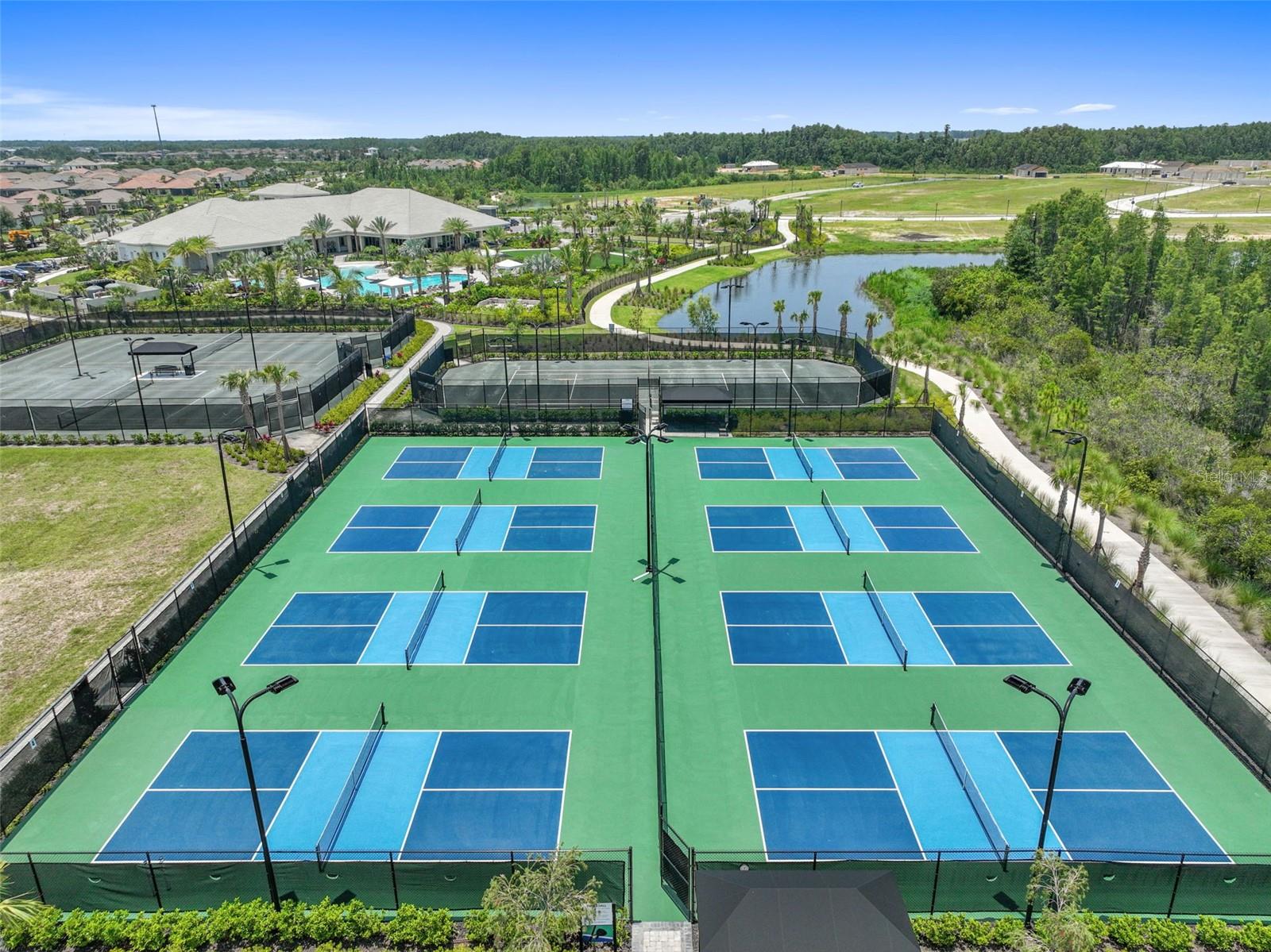 ESPLANADE/WIREGRASS RANCH PH - Residential