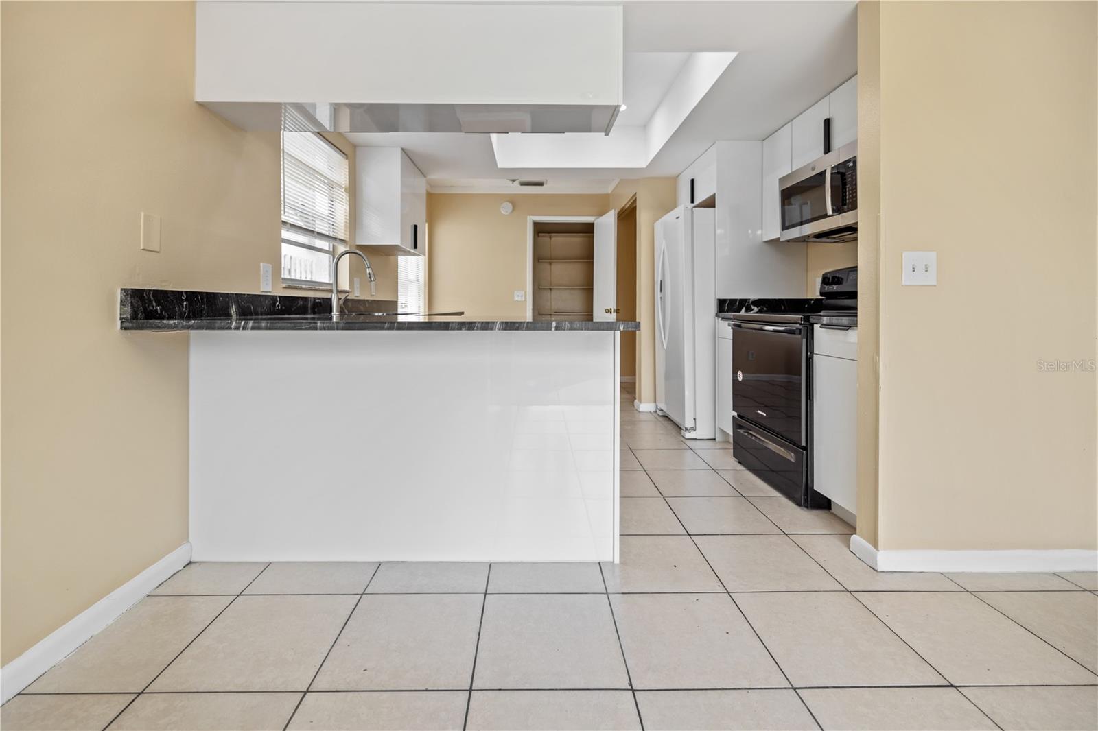 RIVERDALE SUB PH 3A - Residential Lease