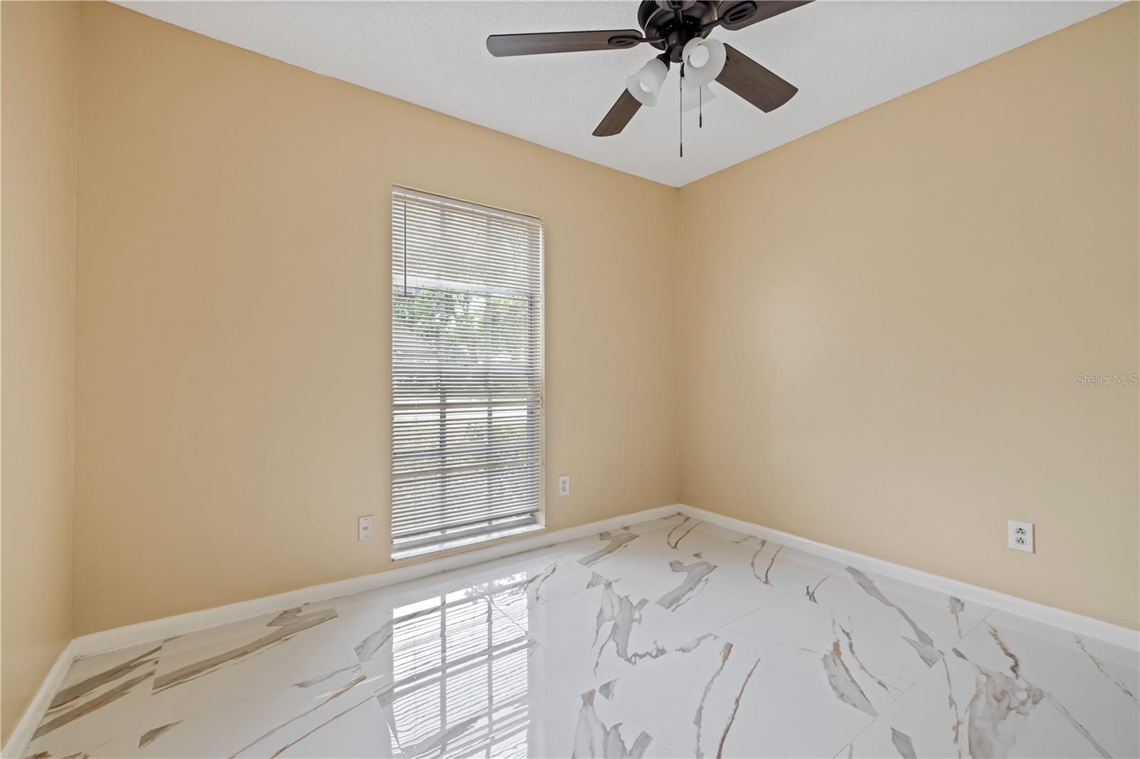 RIVERDALE SUB PH 3A - Residential Lease