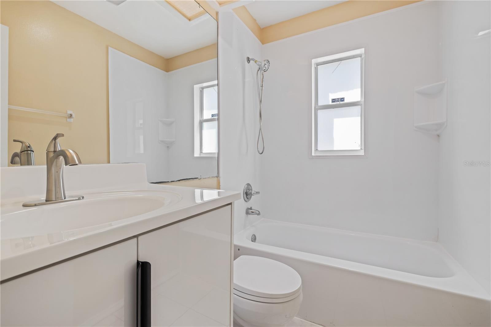 RIVERDALE SUB PH 3A - Residential Lease