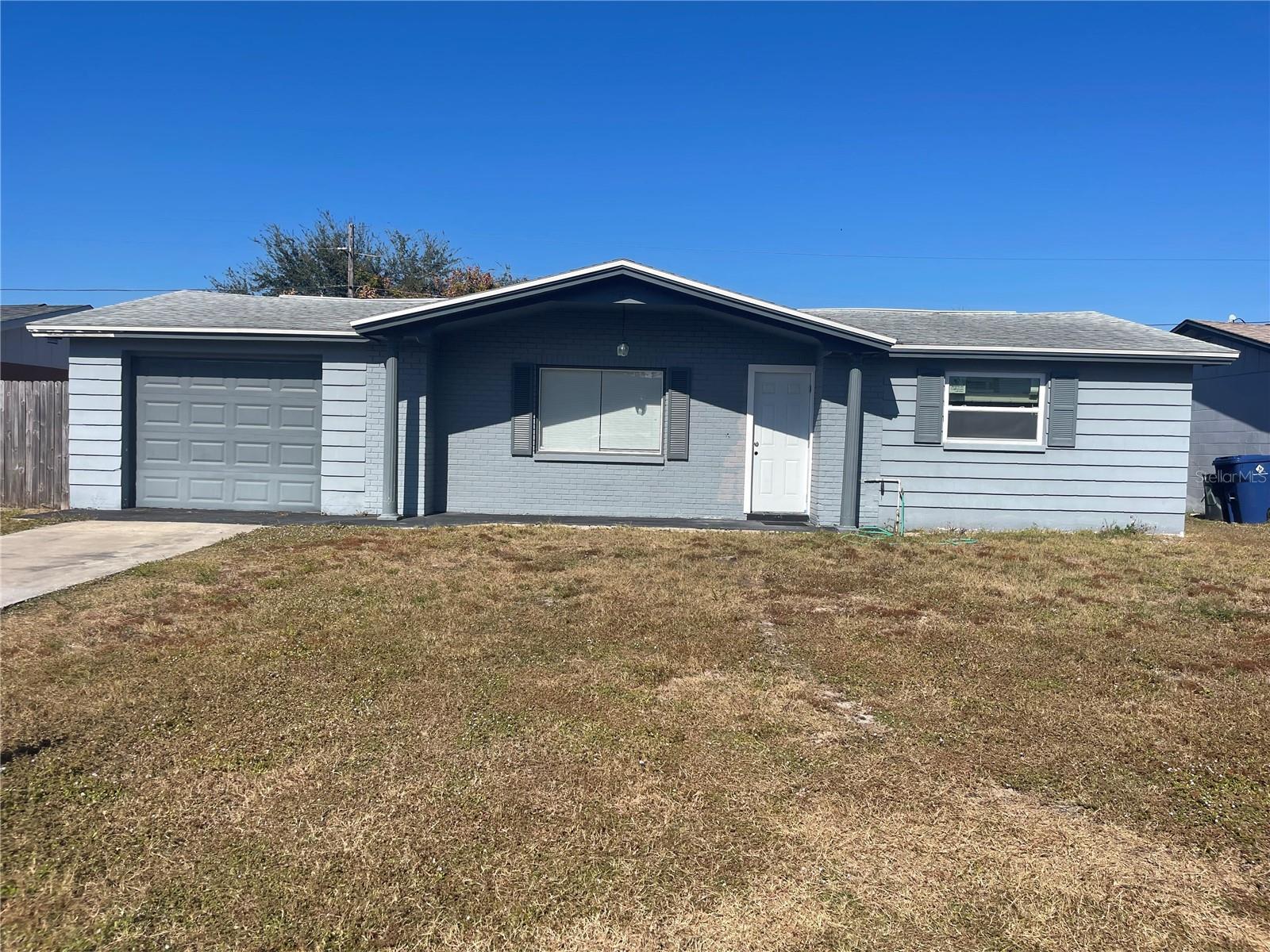 BEACON SQUARE - Residential Lease