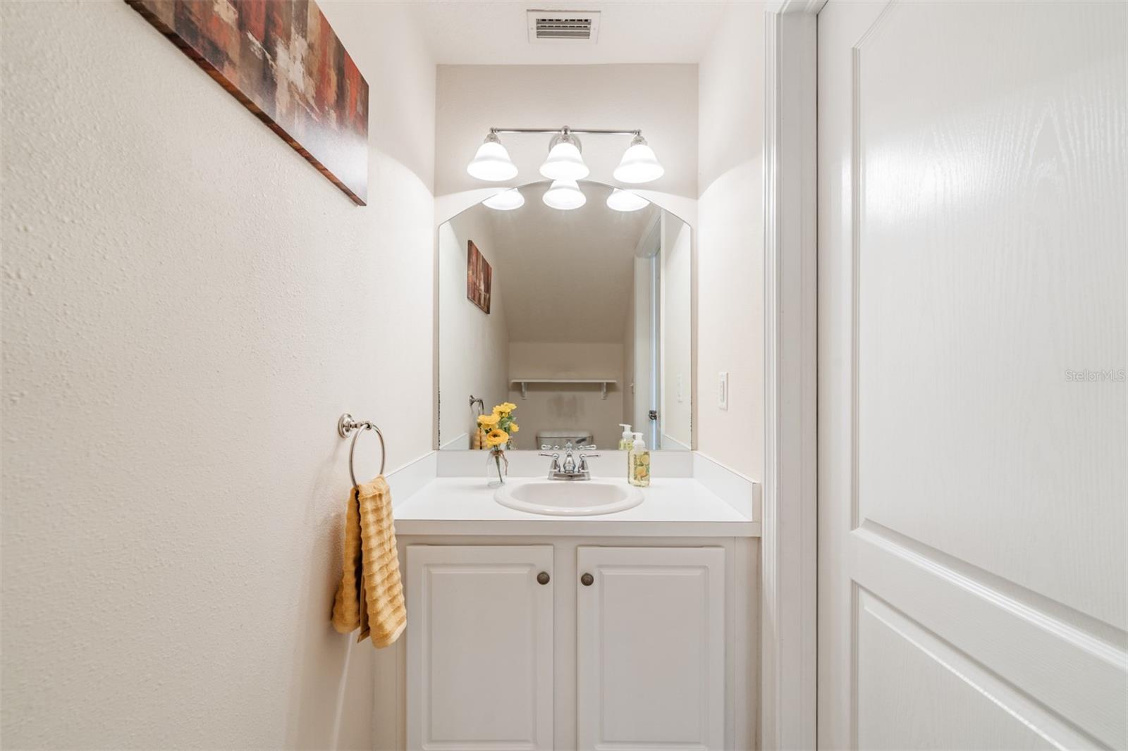 FISHHAWK RANCH TWNHMS PH - Residential