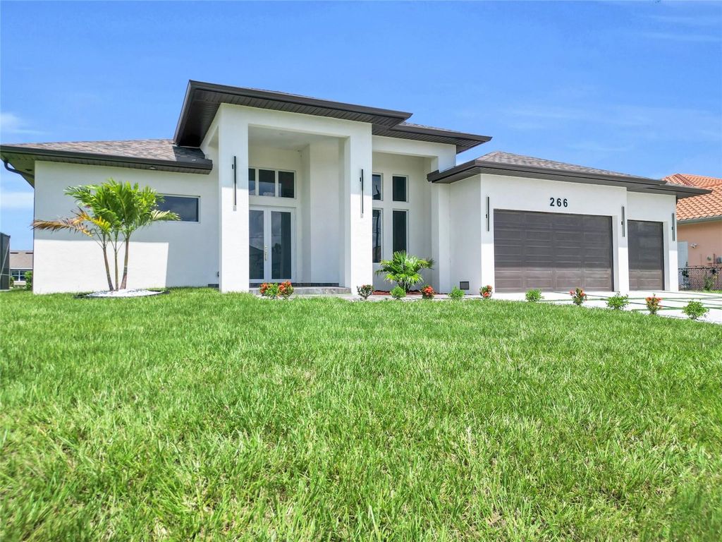 Photo of 266 W Pine Valley Lane, Rotonda West, FL 33947 (MLS # A4658565)