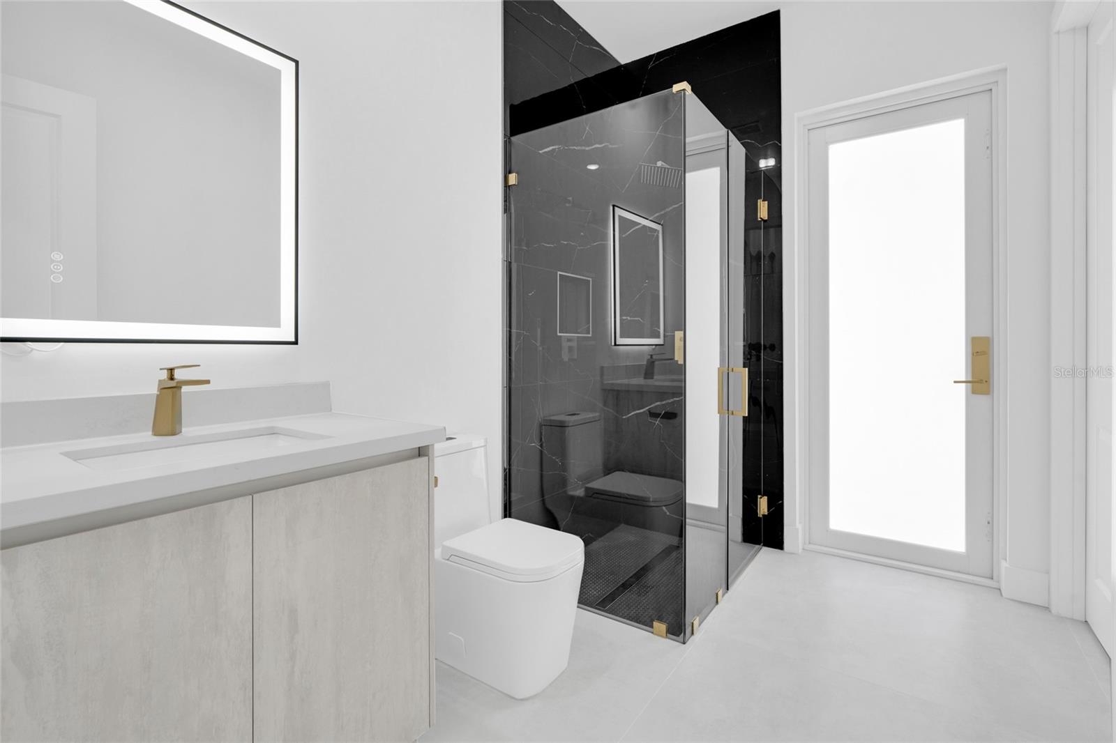 ROTONDA WEST PINE VLY - Residential