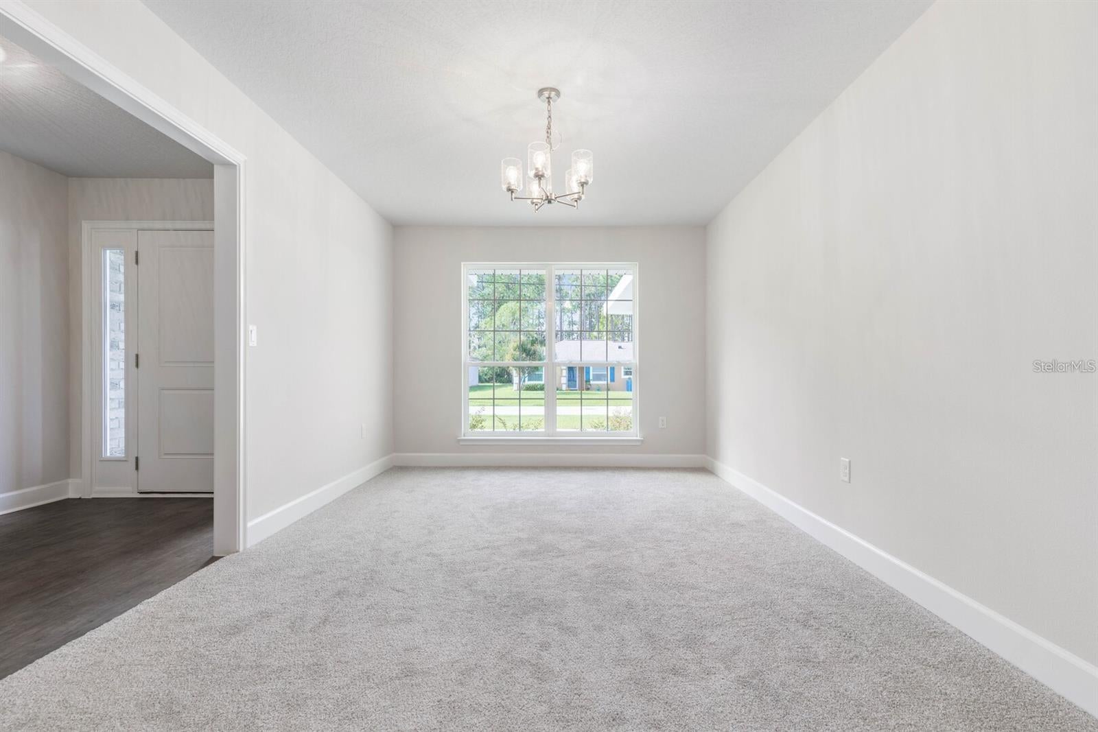 34 RYMSHAW DRIVE