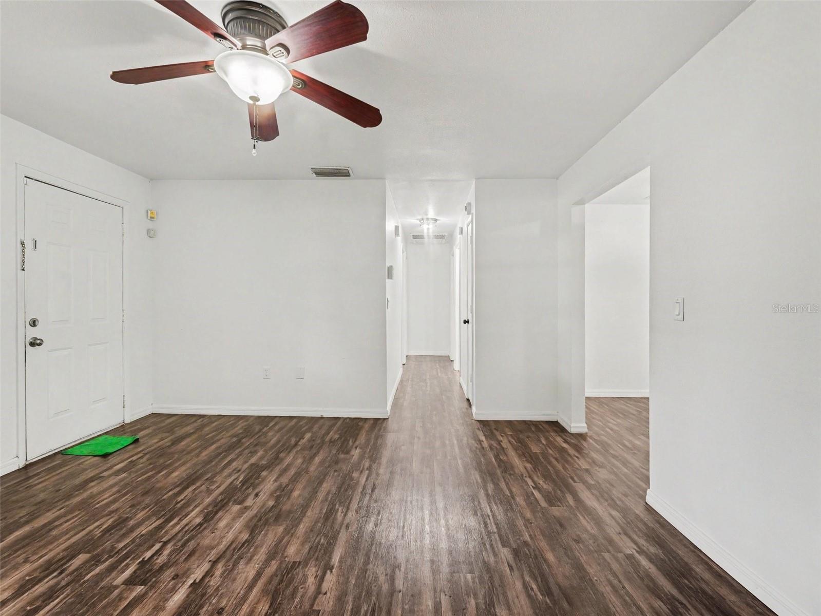 4042 HOMESTEAD DRIVE