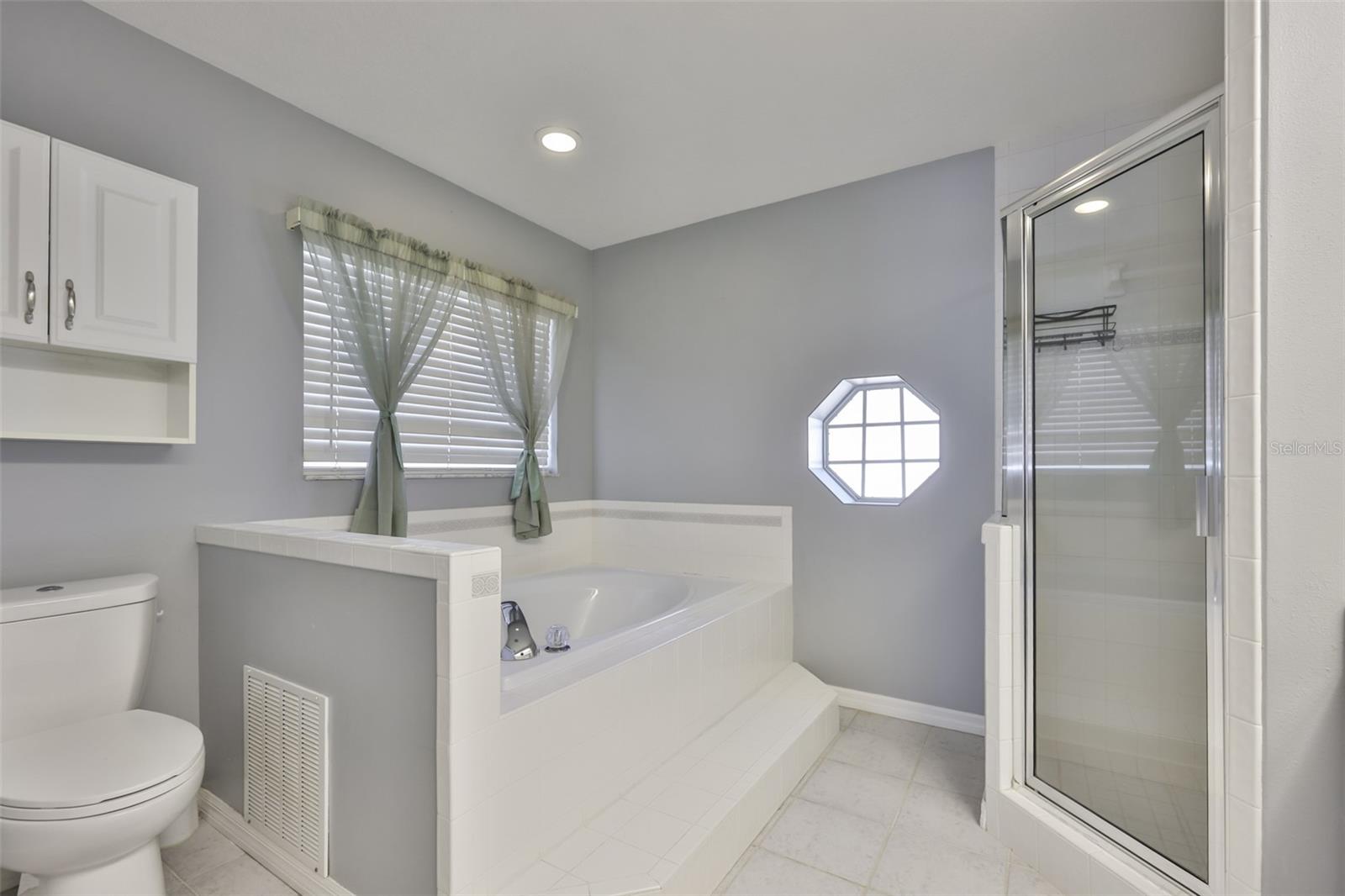 ASHLEY OAKS UNIT 2 - Residential