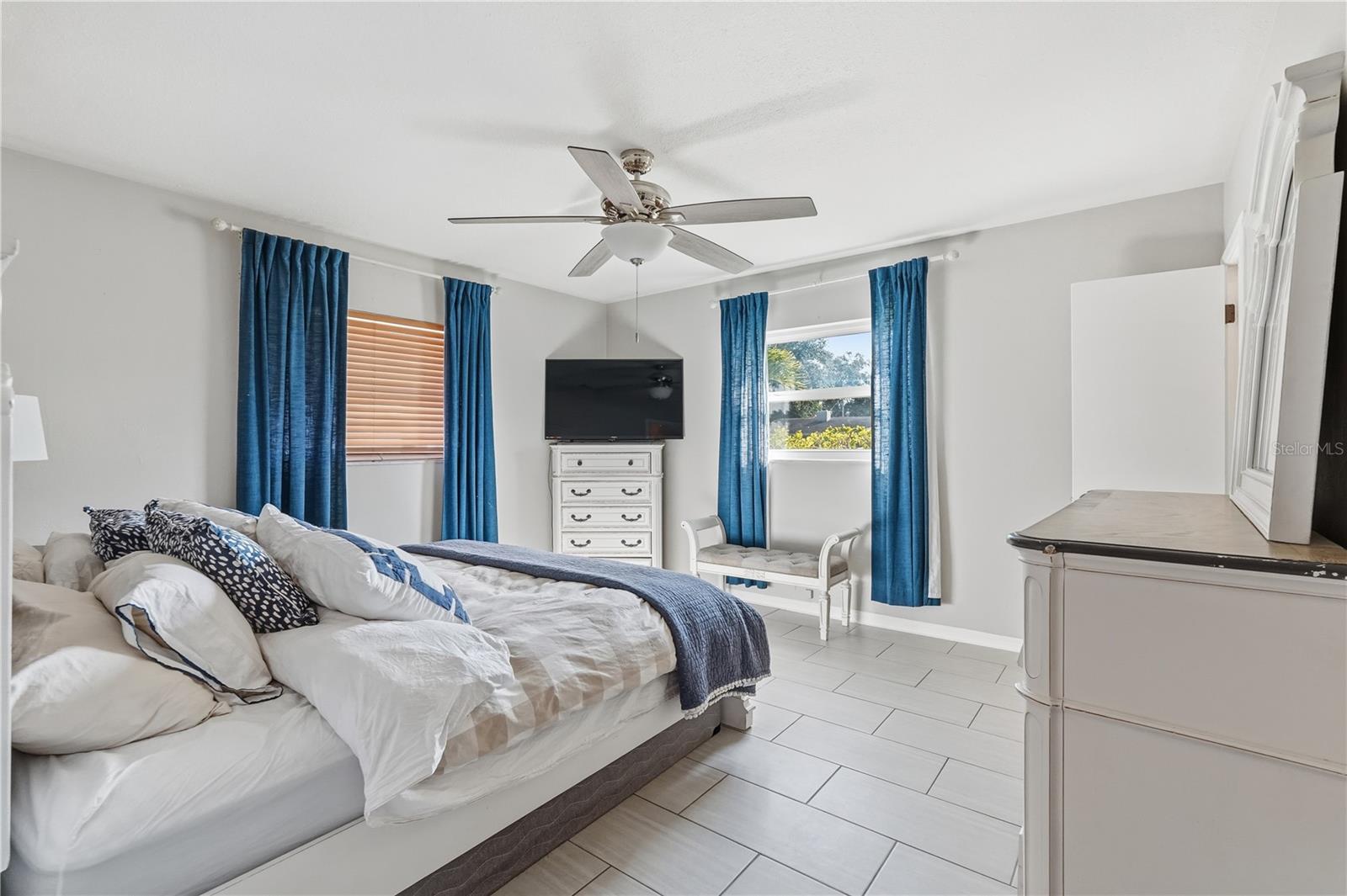 STEPHENSON MANOR - Residential