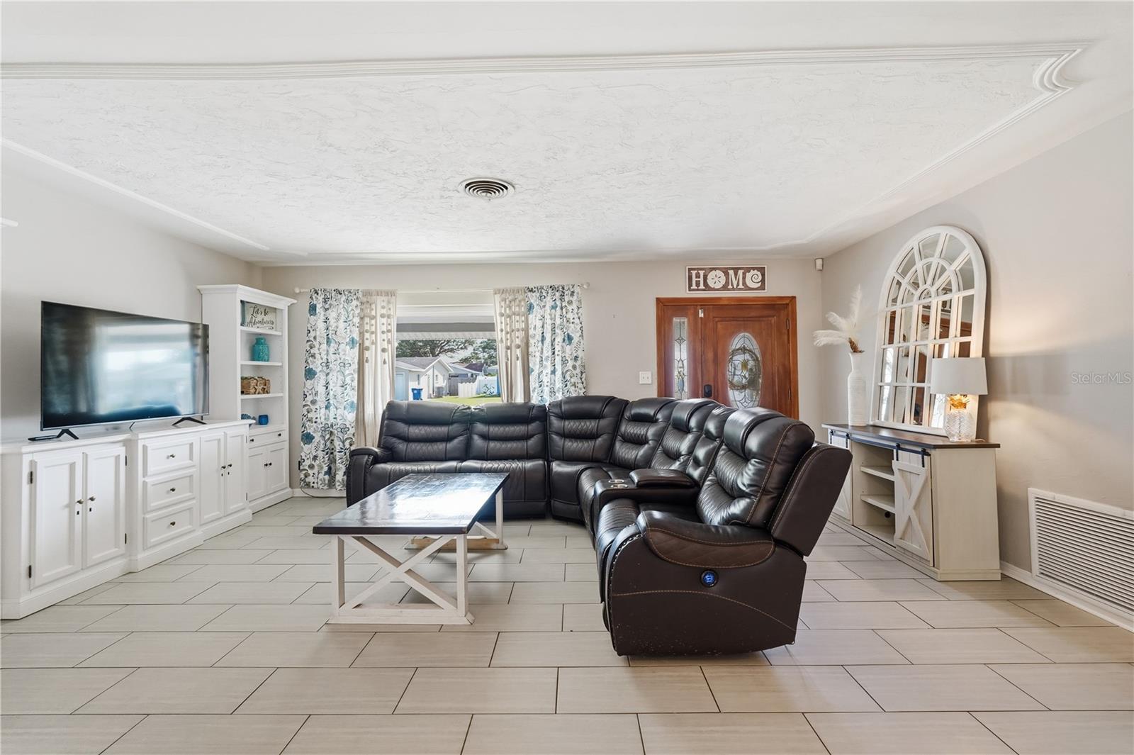 STEPHENSON MANOR - Residential