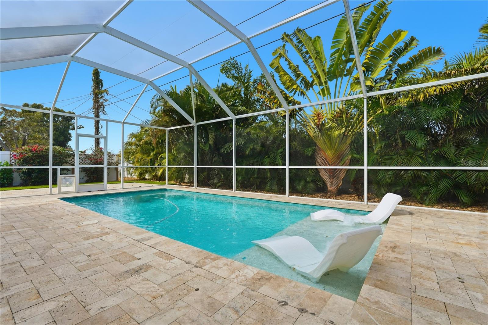 STEPHENSON MANOR - Residential