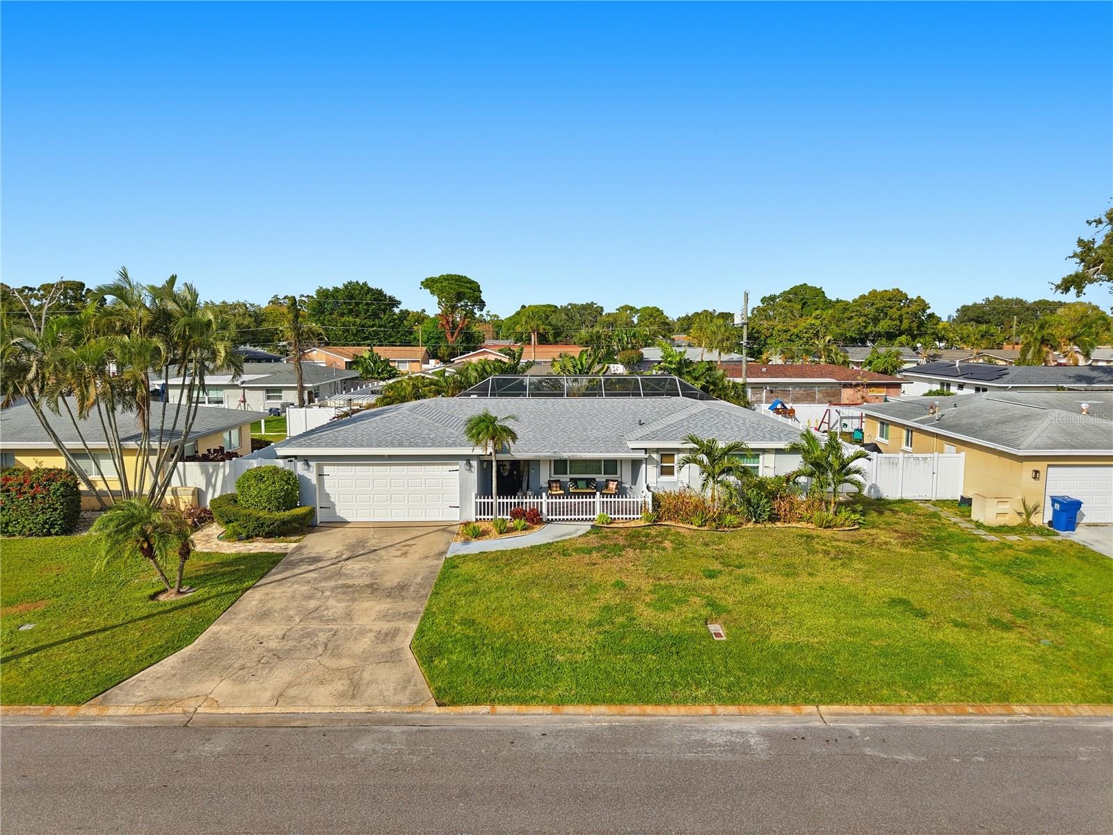 STEPHENSON MANOR - Residential