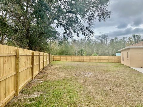 A home in POINCIANA