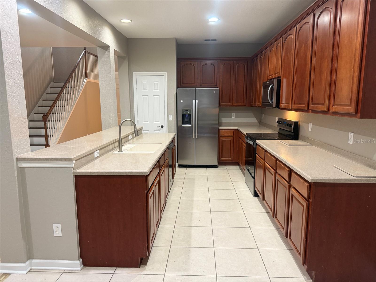 SPRING ISLE UNIT 2 - Residential Lease