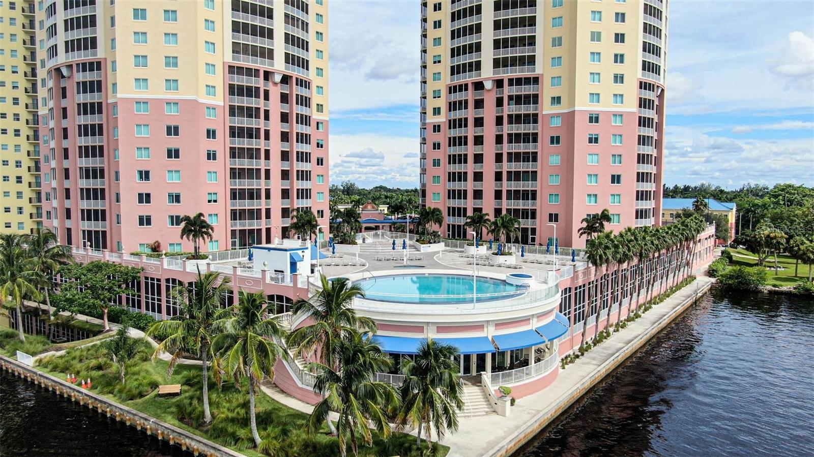 RIVIERA - Residential