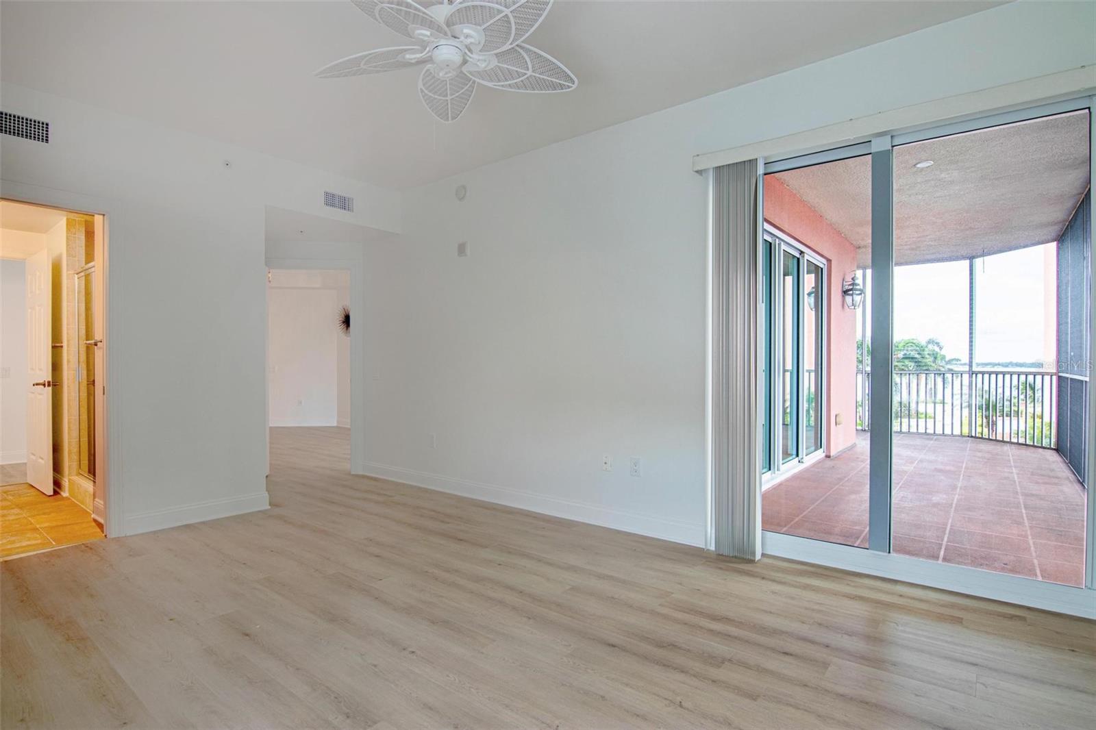 RIVIERA - Residential