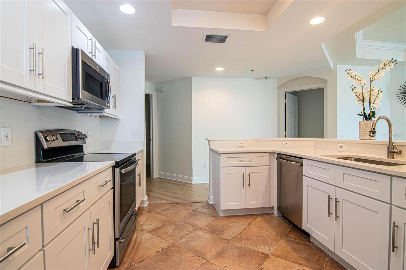 RIVIERA - Residential