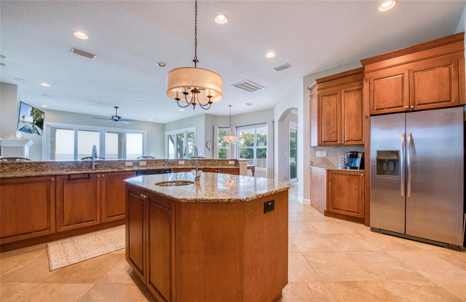 BAHAMA BEACH REP - Residential