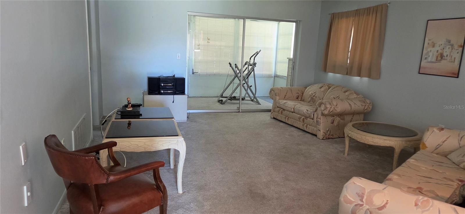 VILLAGE WOODS CONDO PH 03 - Residential