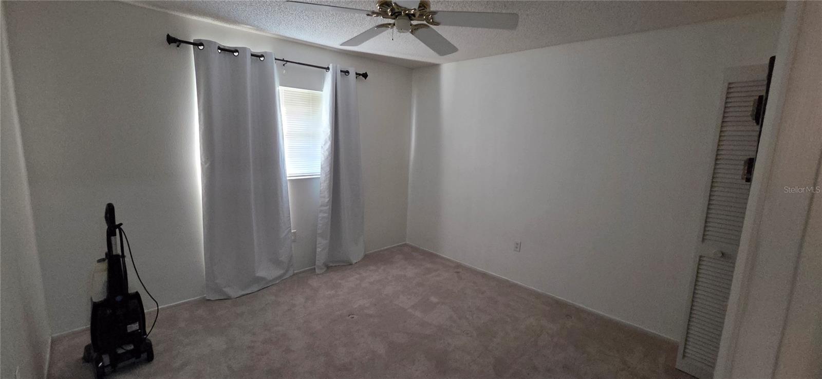 VILLAGE WOODS CONDO PH 03 - Residential