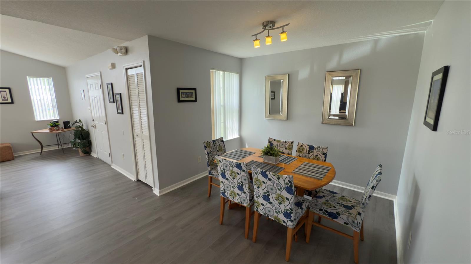 VILLAS AT ISLAND CLUB PH 5 - Residential