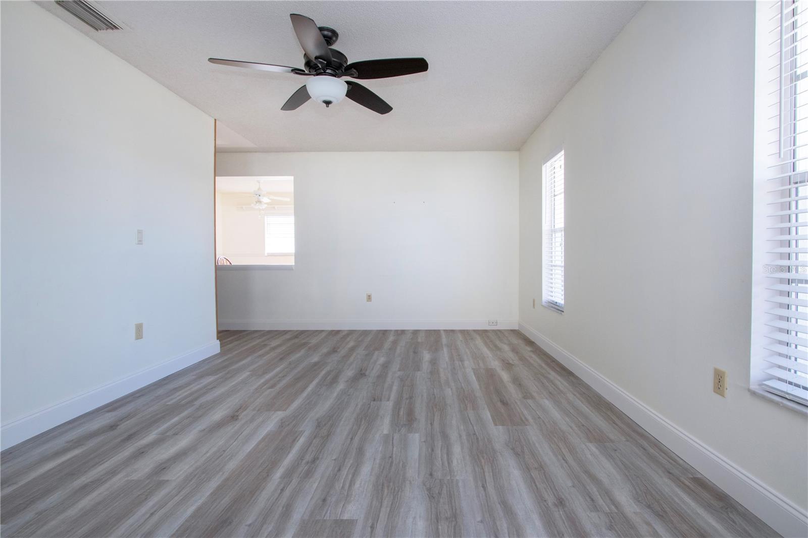 RIVER ISLES - Residential