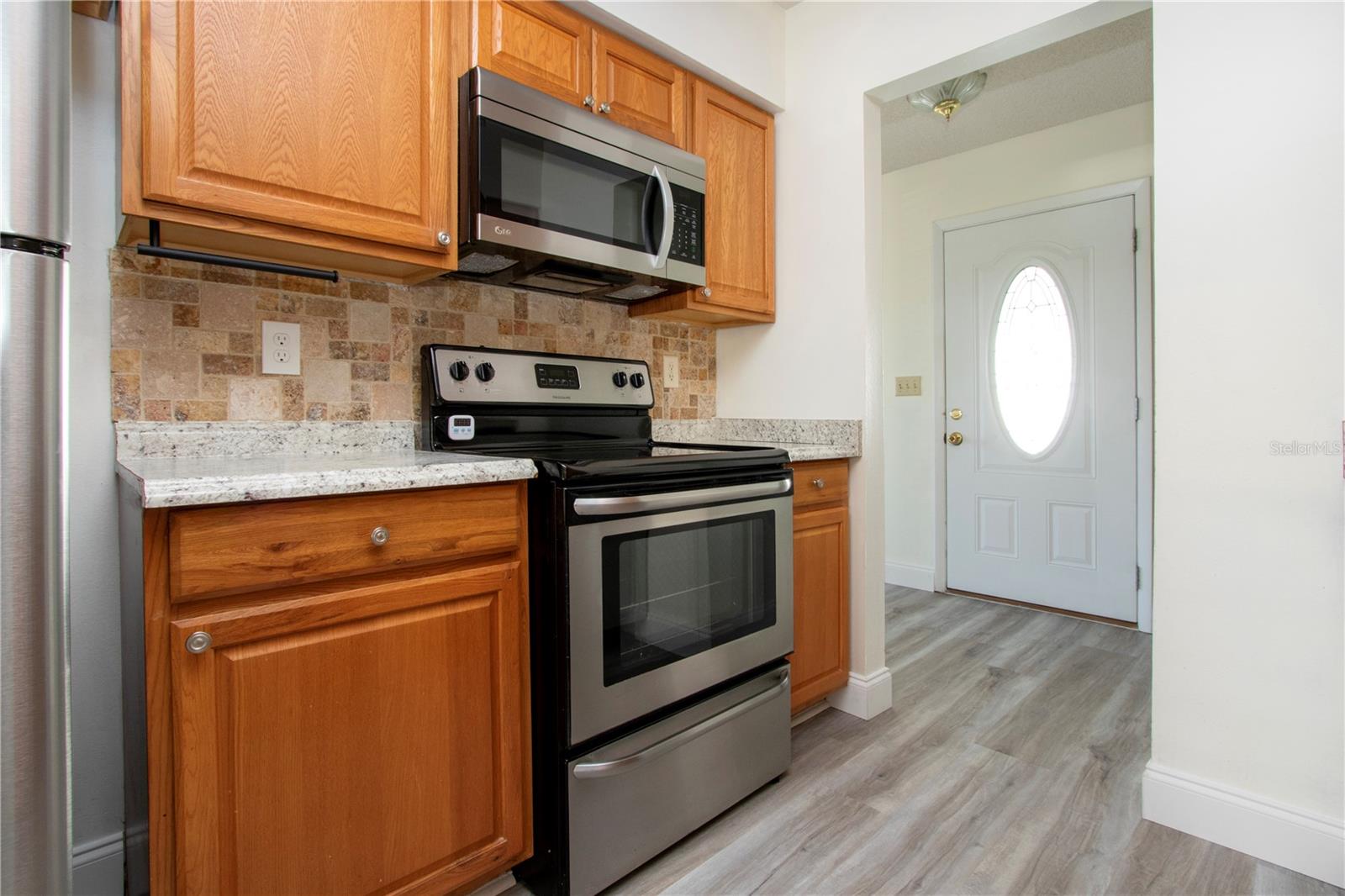 RIVER ISLES - Residential